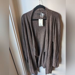 New Barefootdreams top